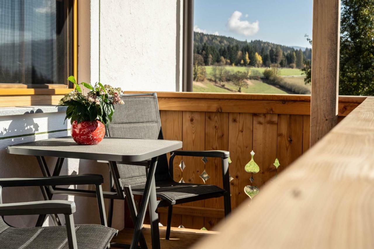 Biobauernhof Gast Apartment Mariapfarr Exterior photo